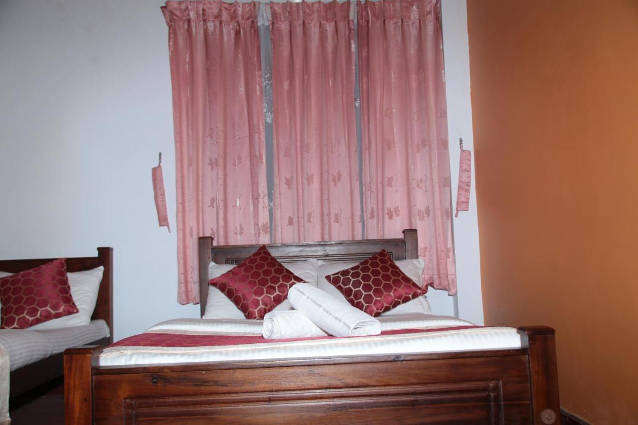 Goodwill Lanka Cottage นูวาราเอลิยา ภายนอก รูปภาพ